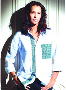 Fadila El Gadi ou quand la fille du peuple expose d’une capitale à l’autre Fadila El Gadi ou quand la fille du peuple expose d’une capitale à l’autre