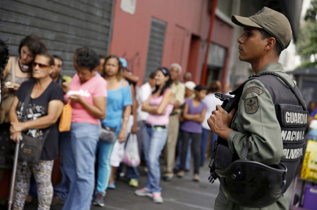 La pénurie de nourriture au Venezuela fait monter la tension La pénurie de nourriture au Venezuela fait monter la tension