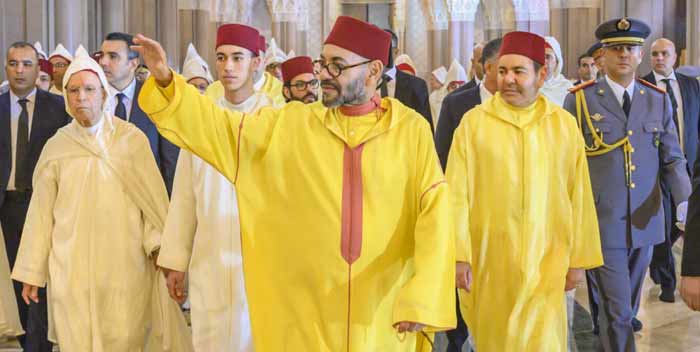 Des milliers de fidèles commémorent Laylat Al-Qadr à la Mosquée Hassan II