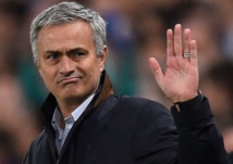 Mourinho nommé entraîneur de Manchester United