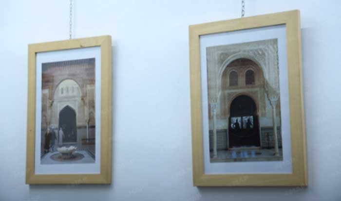 "Fès et Grenade, les villes magiques": Une exposition en miroir du patrimoine arabo-andalou signée Rafael Carmona