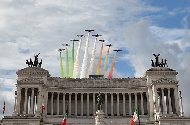 L'Italie célèbre les 70 ans de sa République et du droit de vote des femmes L'Italie célèbre les 70 ans de sa République et du droit de vote des femmes