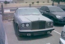 Insolite : Voitures abandonnées Insolite : Voitures abandonnées