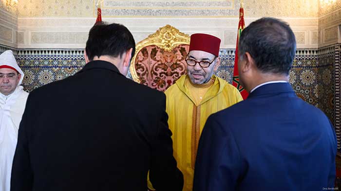 Sa Majesté le Roi reçoit à Rabat plusieurs ambassadeurs étrangers