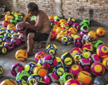 Chichihualco, le village mexicain qui vit des ballons de football Chichihualco, le village mexicain qui vit des ballons de football