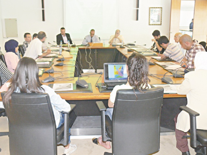 Quelle place pour les espaces enfants et jeunes dans les politiques publiques ? Quelle place pour les espaces enfants et jeunes dans les politiques publiques ?
