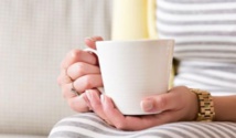 Boire son café ou son thé très chaud peut causer un cancer de l'œsophage