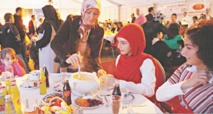 Des enfants musulmans défient les longues heures du jeûne en Norvège Des enfants musulmans défient les longues heures du jeûne en Norvège