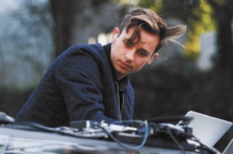 Vendre des disques, de l'histoire ancienne pour le DJ australien Flume Vendre des disques, de l'histoire ancienne pour le DJ australien Flume