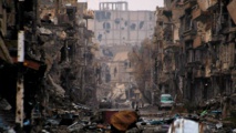 Plus de 80 morts après les raids sur Deir Ezzor en Syrie