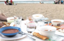 La rupture du jeûne les pieds dans l’eau La rupture du jeûne les pieds dans l’eau