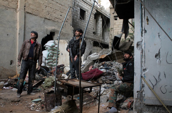 Progression des rebelles syriens vers la frontière irakienne