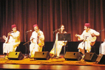 L'orchestre de Mohamed Larbi Temsamani enchante le public à Assilah L'orchestre de Mohamed Larbi Temsamani enchante le public à Assilah