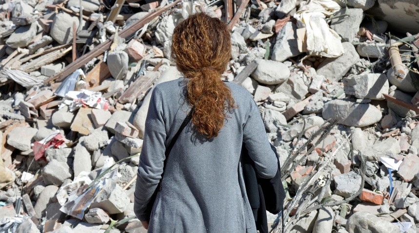 L'espoir de retrouver des survivants s'amenuise après le séisme en Italie