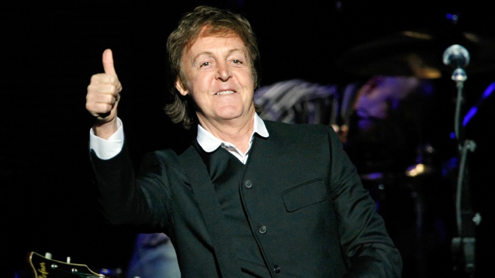 Paul McCartney “ému” pour la première du documentaire sur les Beatles