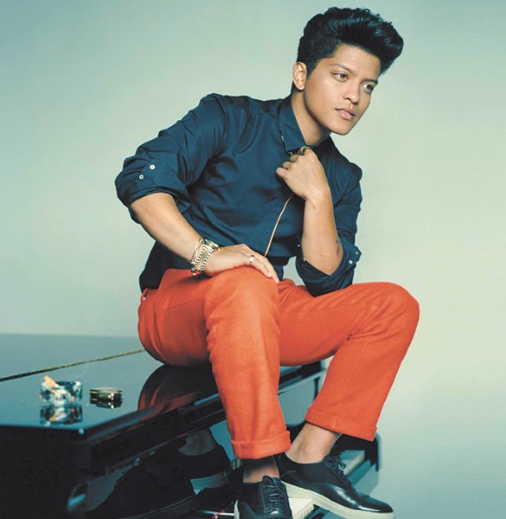 Bruno Mars sort “24K Magic”, une invitation à la fête