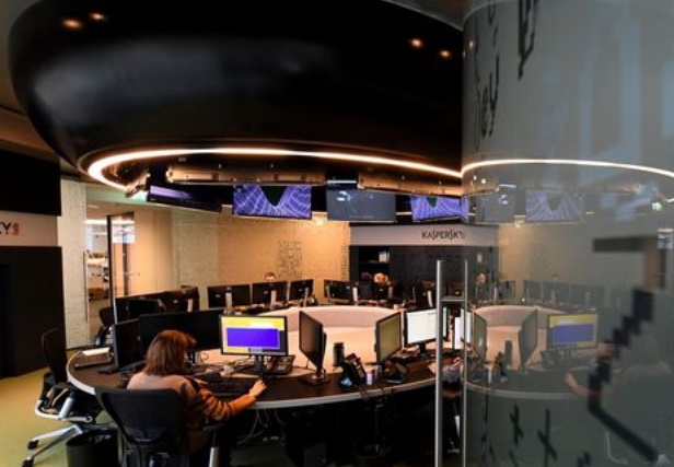 Voleurs avant d'être espions, les hackers s'épanouissent en Russie