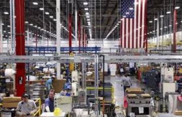 Hausse de la production industrielle en octobre