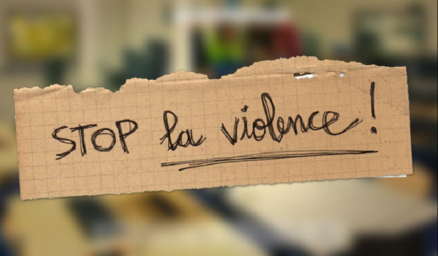 Une exclusion politico-sociale des jeunes conduit à une croissance de la violence au sein de la société Une exclusion politico-sociale des jeunes conduit à une croissance de la violence au sein de la société