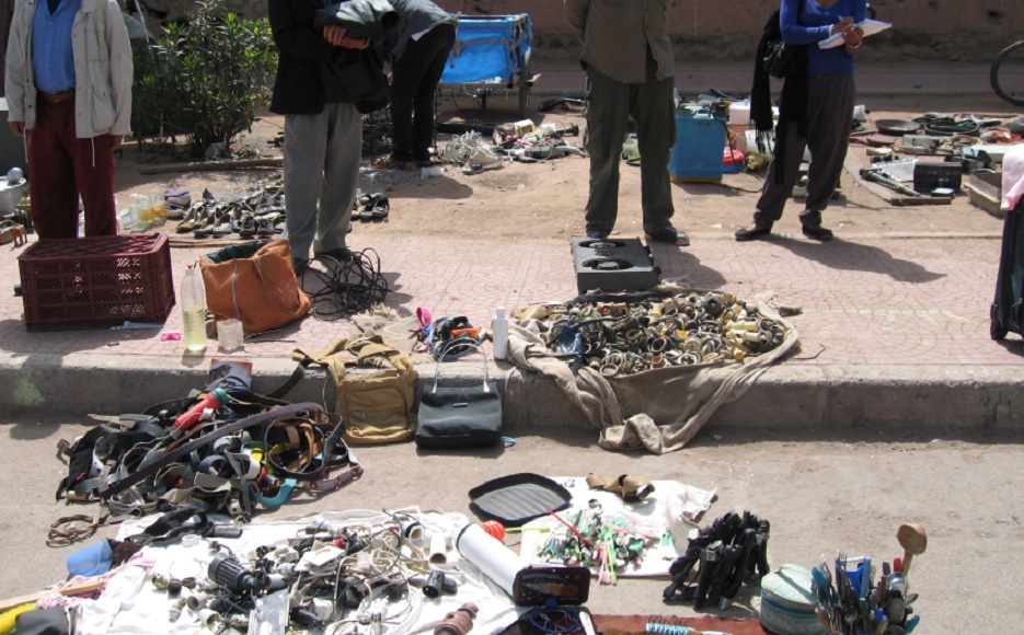 Cet informel qui plombe notre économie Cet informel qui plombe notre économie