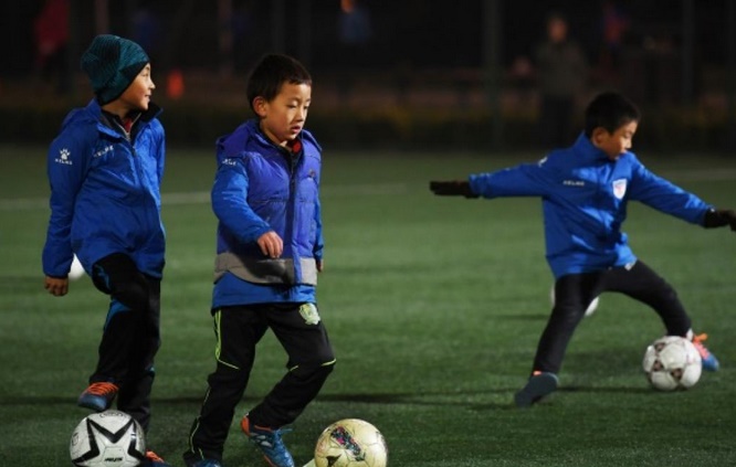 Football : En Chine, c'est passe ton bac d'abord
