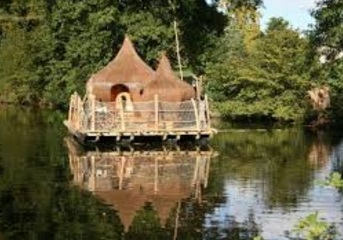 ​L'apport de l’hôtellerie de plein air et des parcs de loisirs au développement du tourisme durable