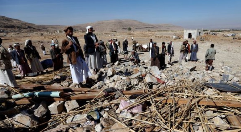Raid aérien meurtrier sur une cérémonie de deuil au Yémen