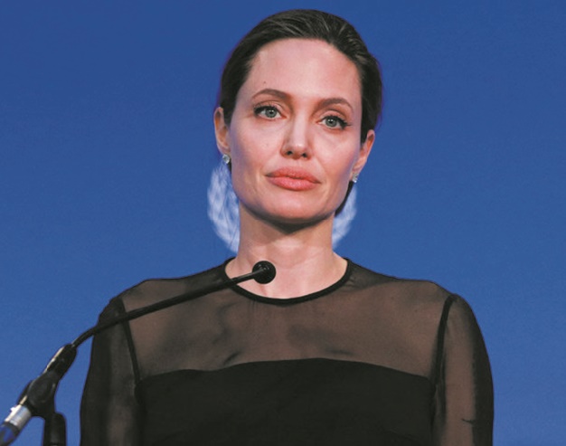 Angelina Jolie cynique et manipulatrice ?