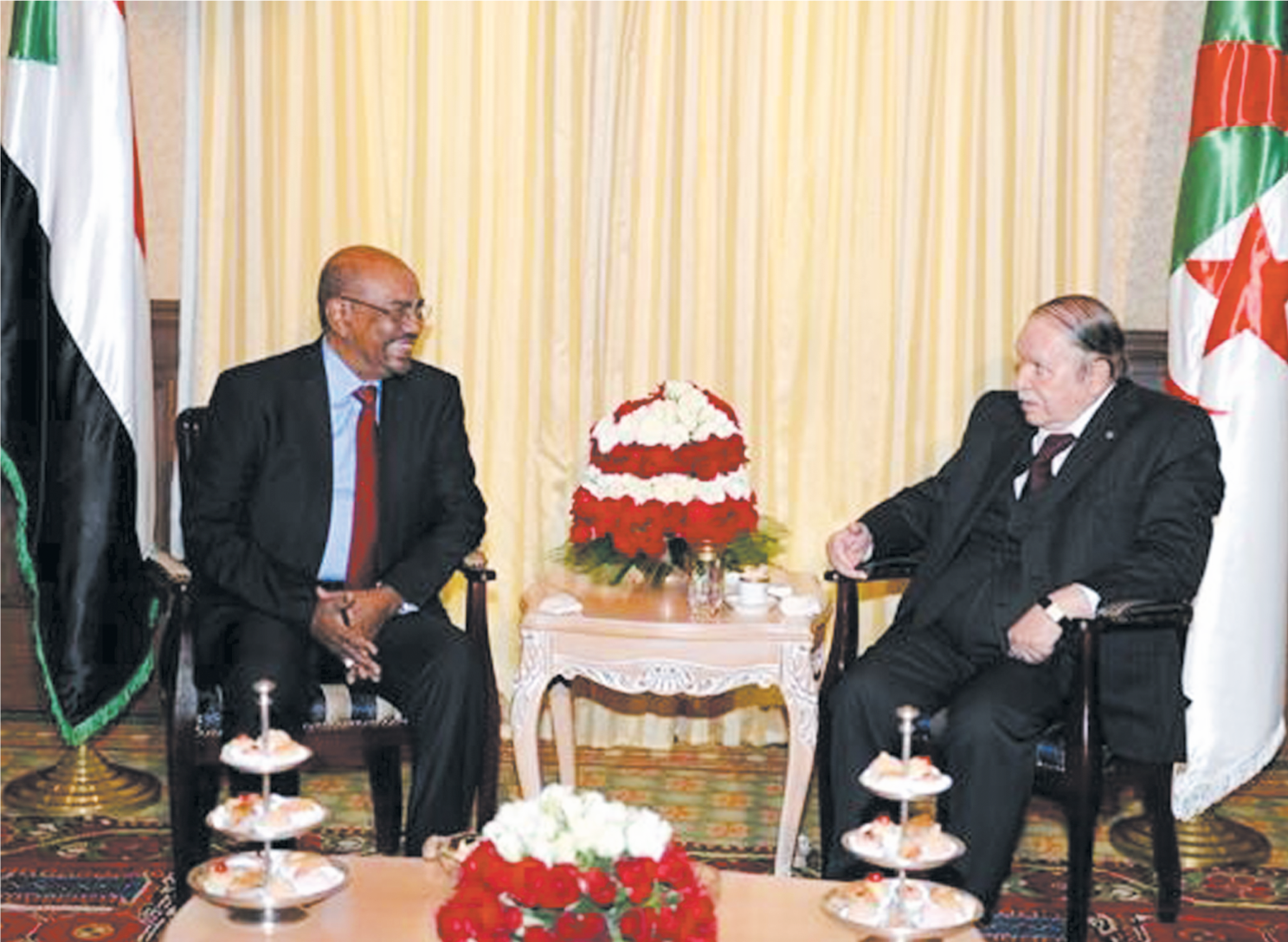 Les relations  diplomatiques  de l’Algérie avec les pays qui  soutiennent  le terrorisme Les relations  diplomatiques  de l’Algérie avec les pays qui  soutiennent  le terrorisme