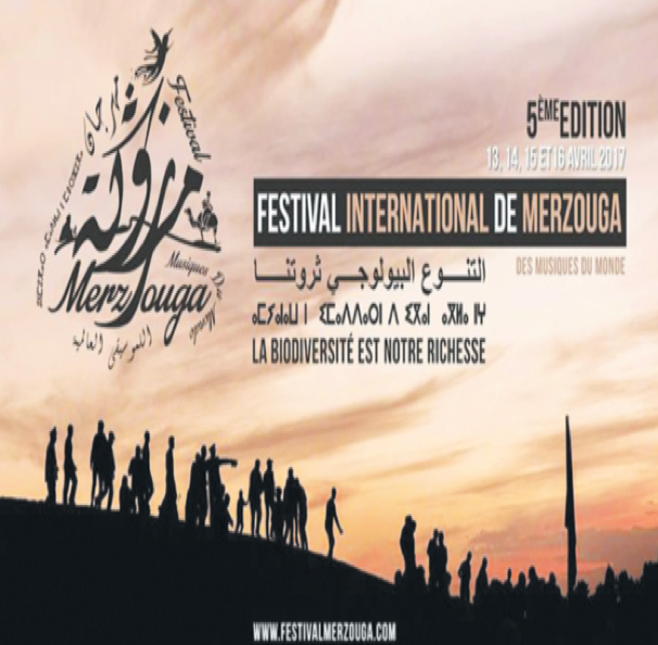Une soirée artistique sous le signe de la  diversité à Merzouga