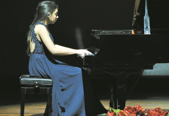Nour Ayadi s’impose au concours international des jeunes artistes de musique classique