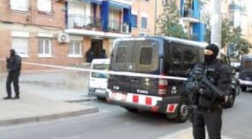 Opération antijihadiste à Barcelone en lien avec les attentats de Bruxelles Opération antijihadiste à Barcelone en lien avec les attentats de Bruxelles