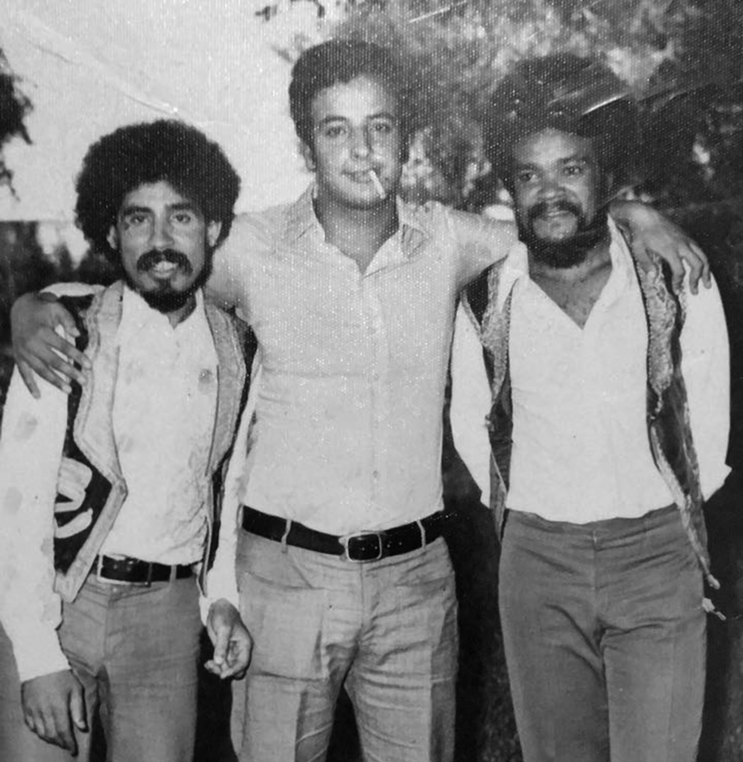 Le rire de  la mémoire Le rire de  la mémoire