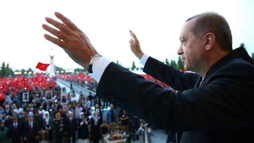 Le producteur d'un film sur Erdogan détenu pour “terrorisme”