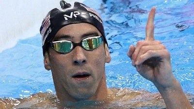 Michael Phelps défie un  requin blanc