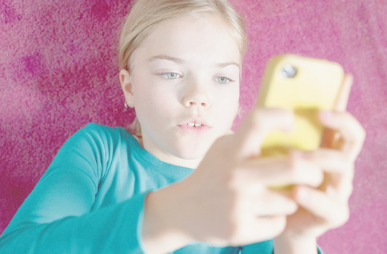 La "success story" de Sarahah, l'application de messagerie anonyme