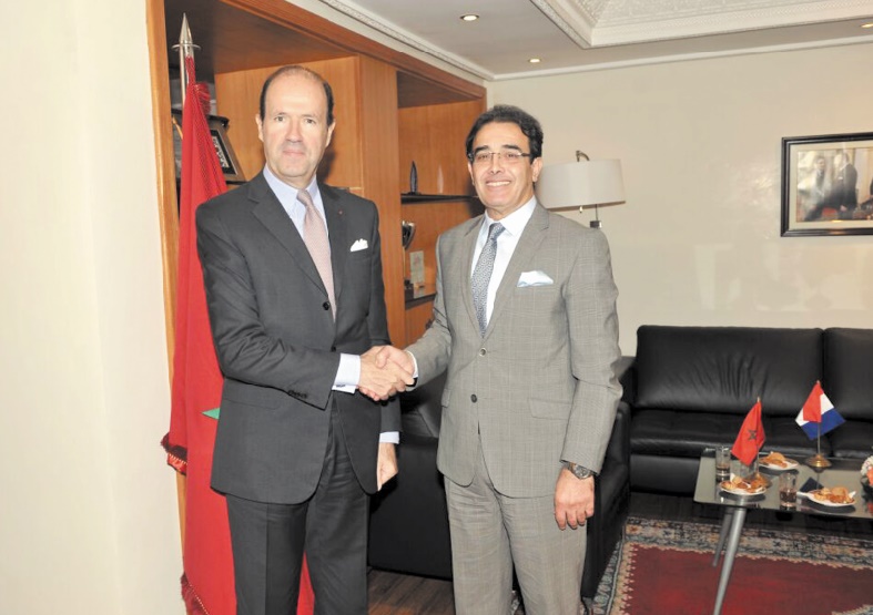 Abdelkrim Benatiq s’entretient avec l’ambassadeur de France à Rabat