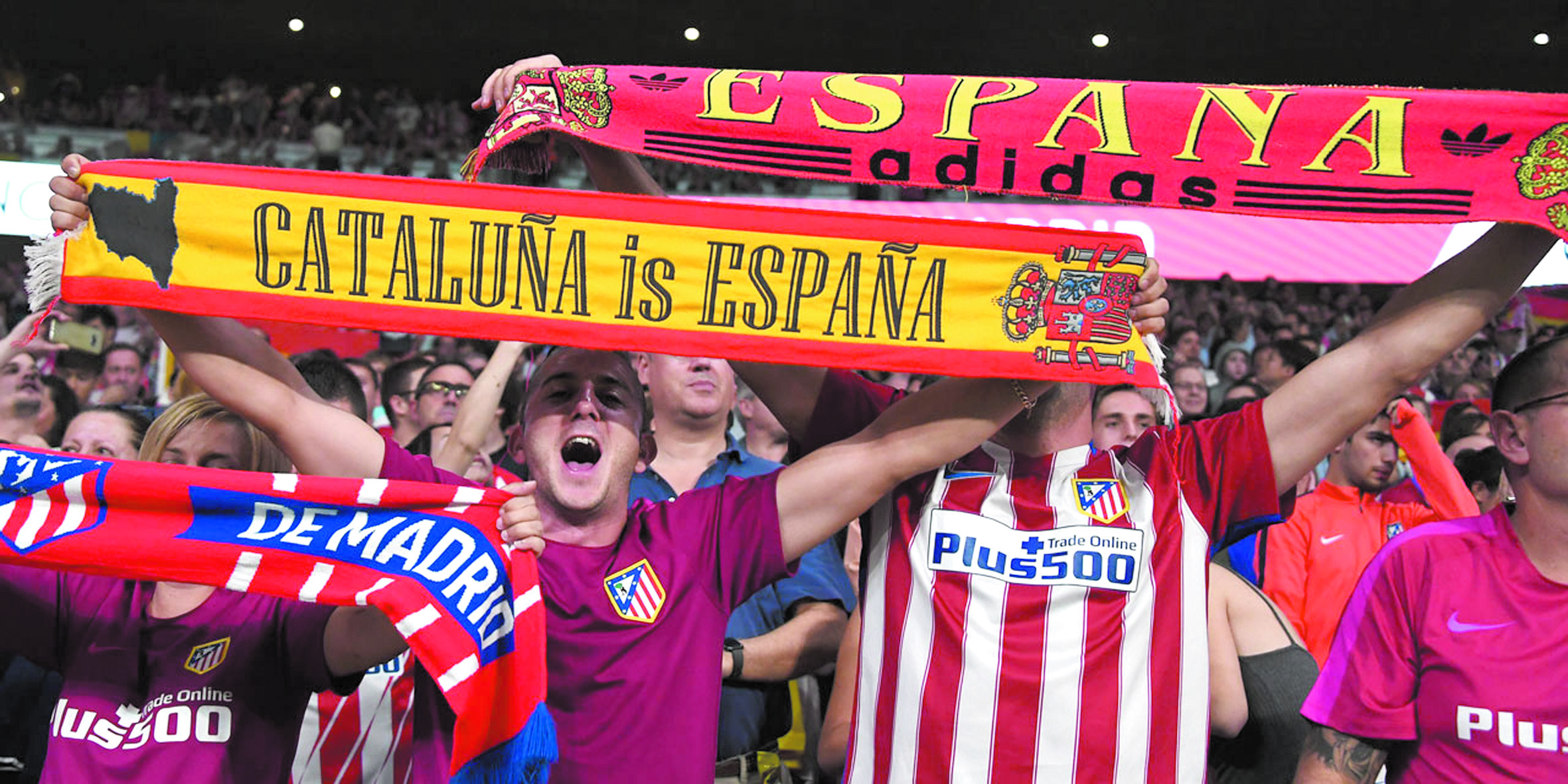 Le Barça reçu  à Madrid avec drapeaux  et chants  espagnols