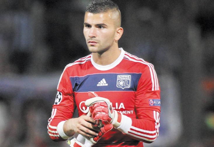 Lopes : On fait avec
