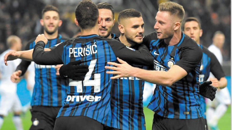 Calcio : La Juventus craque, l'Inter en profite