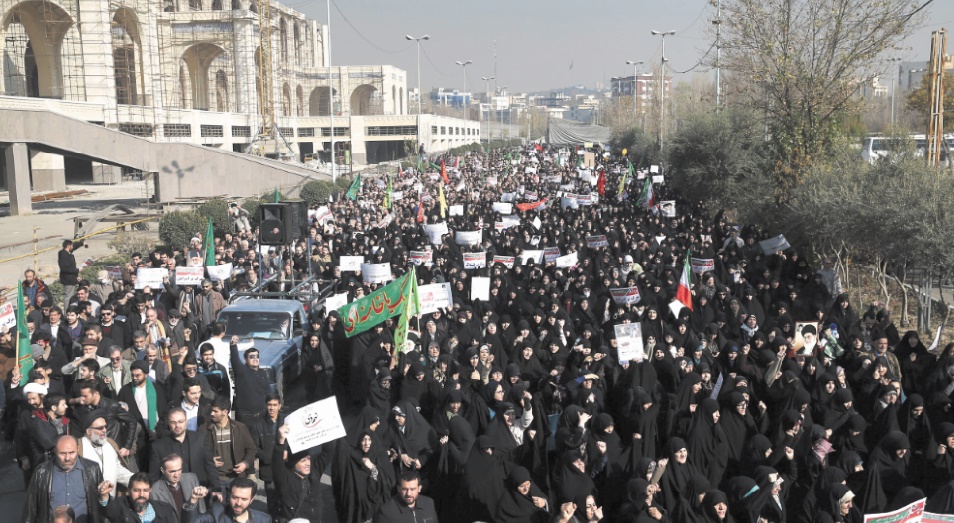 Des  morts et des centaines de manifestants arrêtés à Téhéran