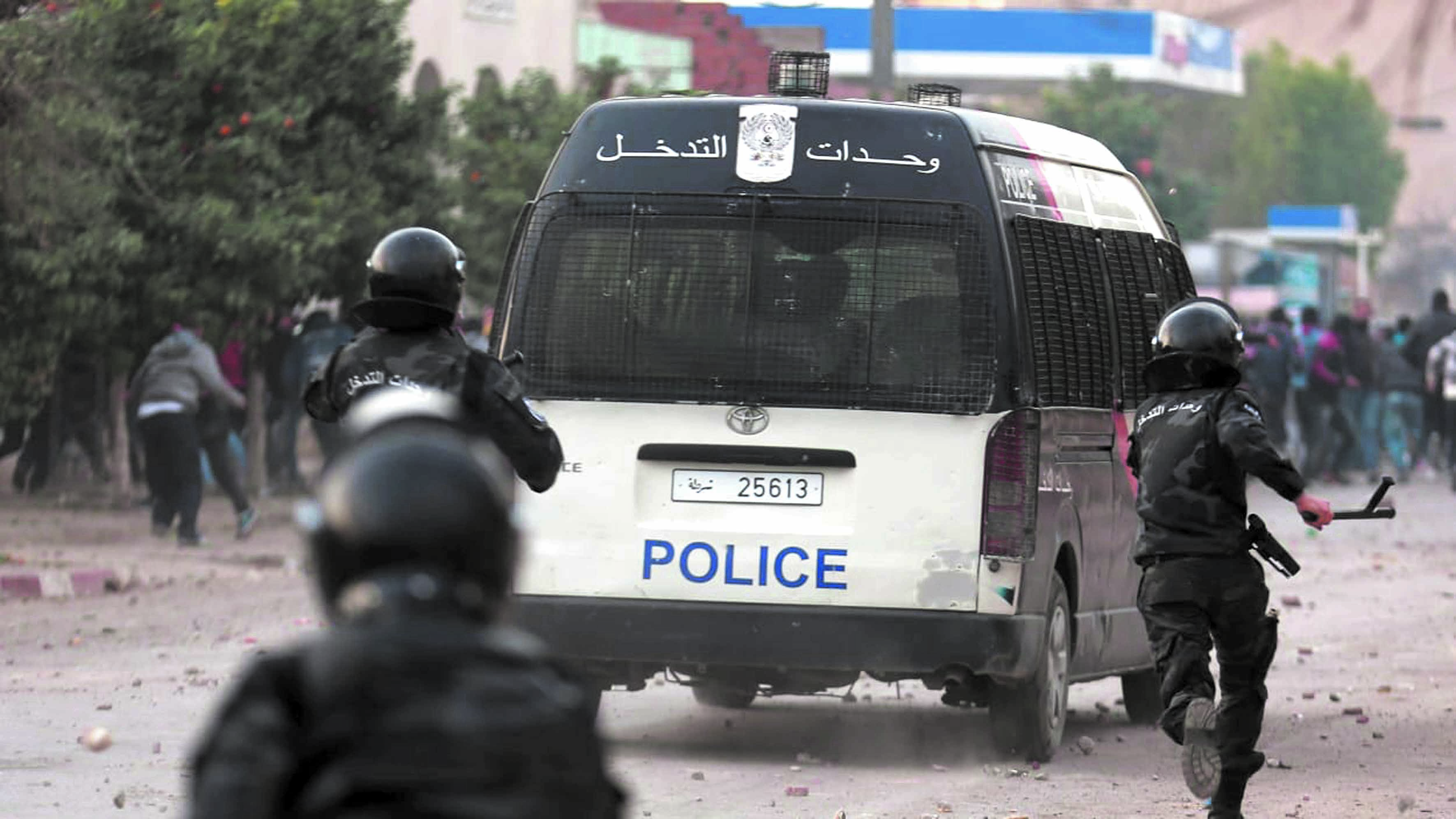 L'armée déployée dans plusieurs villes de Tunisie