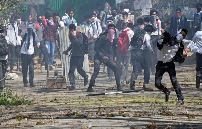 Neuf morts dans des violences au Cachemire
