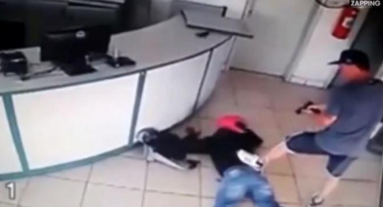 Insolite :  "C'est quoi ce tir?"