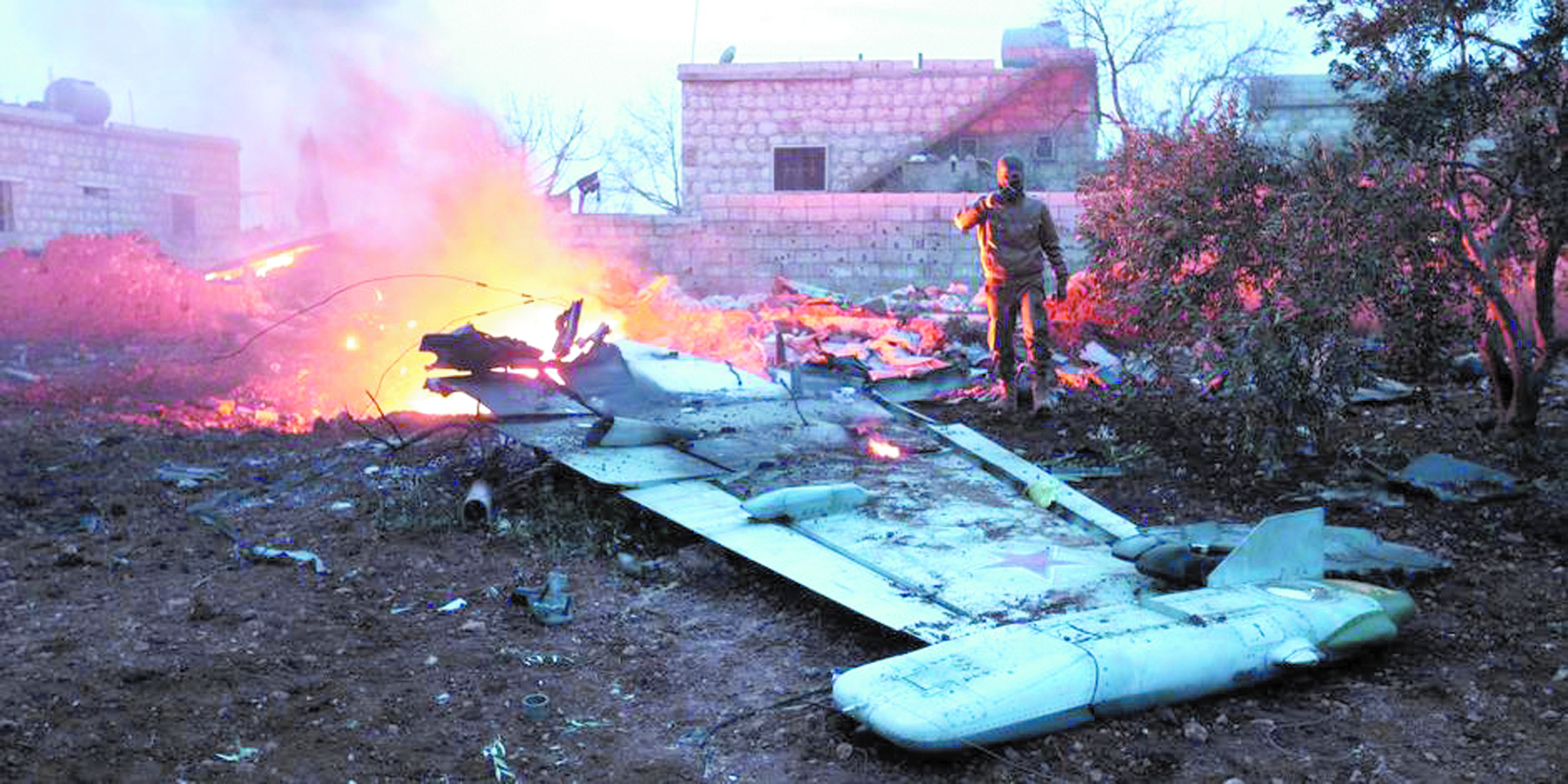 Un avion russe abattu par  un groupe jihadiste en Syrie Un avion russe abattu par  un groupe jihadiste en Syrie