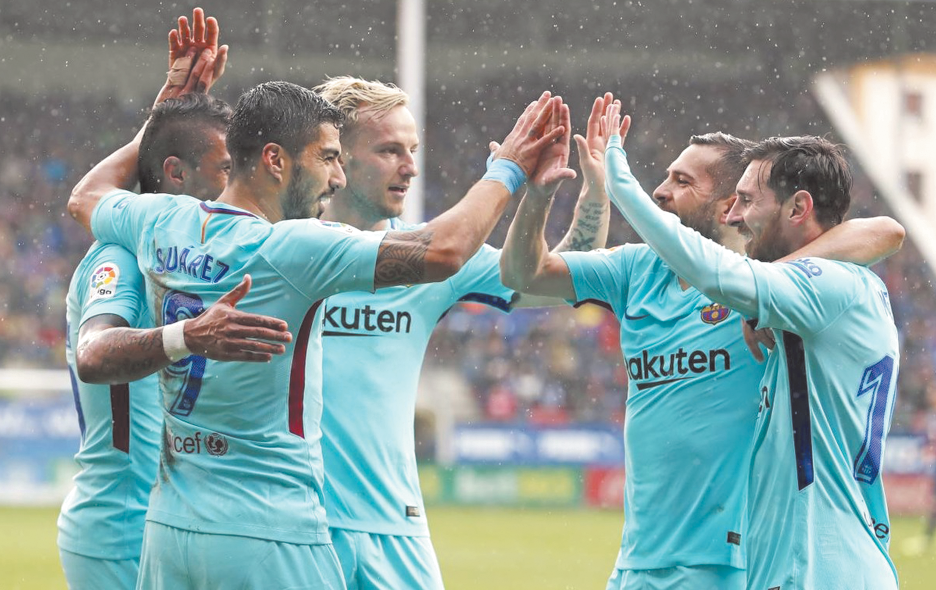 Le Barça gagne dans  la douleur avant  Chelsea