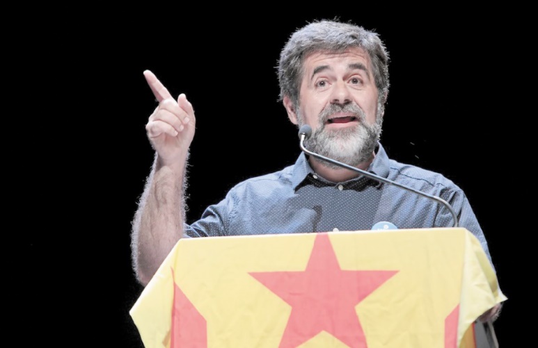 Le candidat indépendantiste emprisonné renonce à la présidence de la Catalogne