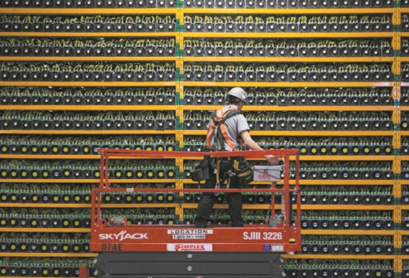 Face à l’afflux des cryptomineurs, le Québec ne sait plus sur quel pied danser