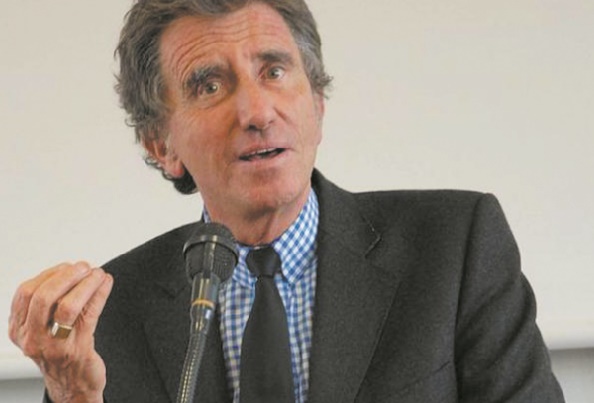 Jack Lang annonce la tenue à Rabat d’une biennale d'art contemporain lié à la Méditerranée