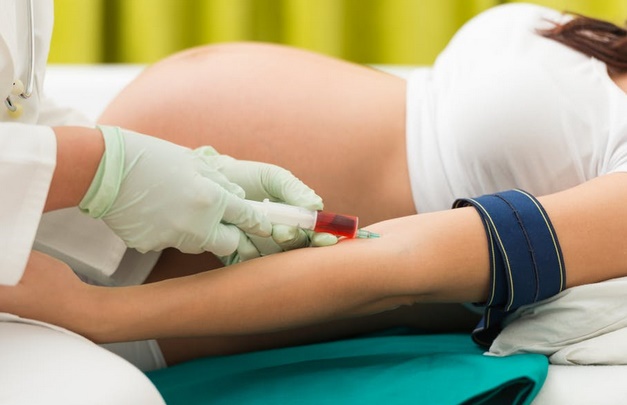 Un test sanguin peut prédire une naissance prématurée